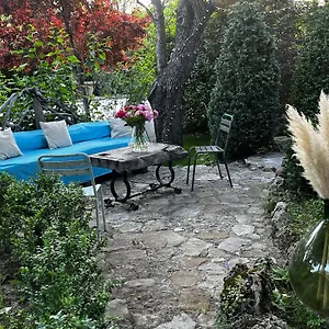 Frühstückspension Le Priolat Des Anges Aux Portes Des Gorges Du Verdon, Trigance