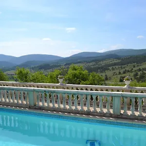 Hotel Logis Le Vieil Amandier, Trigance